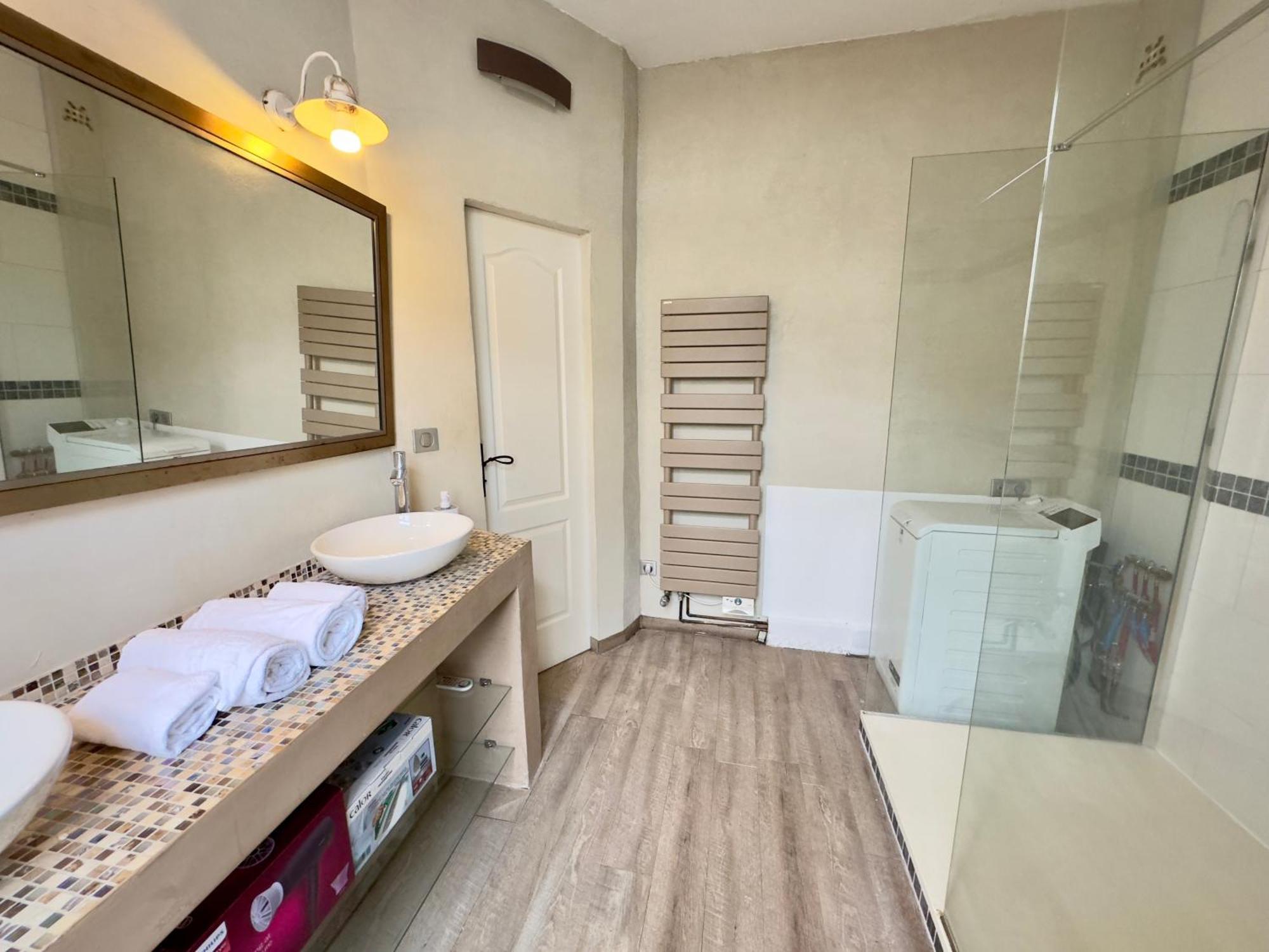 Maison 3Ch - Cinema - Game Room - Parking - Gare أميا المظهر الخارجي الصورة